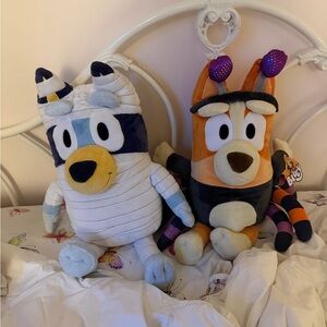 Bluey and Bingo Halloween Oversize Plush Characters